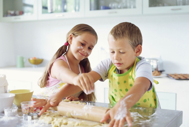 Children Making Biscuits Woodside Nursery School children-making-biscuits-woodside-nursery-school